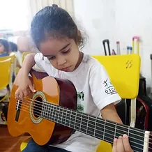 Aula de violão Osceos.jpg
